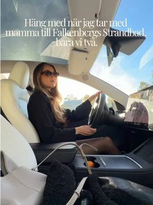 En dag med mamma på Falkenbergs Strandbad 🍁 Havsutsikt, god mat och tid bara för oss två, den bästa presenten jag kunnat…